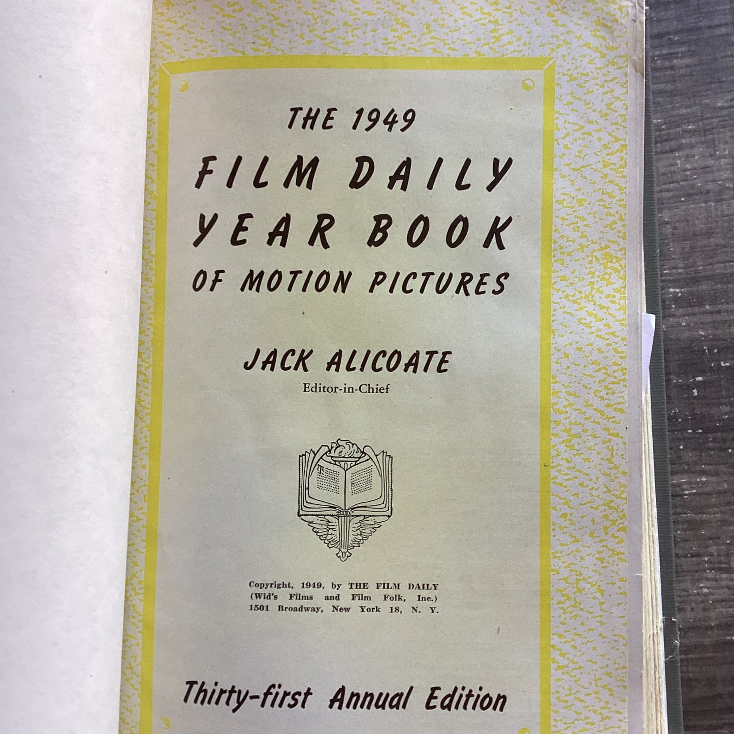 The 1949 Film Daily Year Book of Motion Pictures
By Jack Alicoate