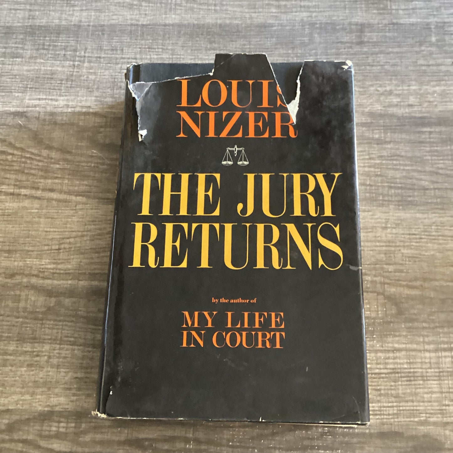 The Jury Returns
By Louis Nizer