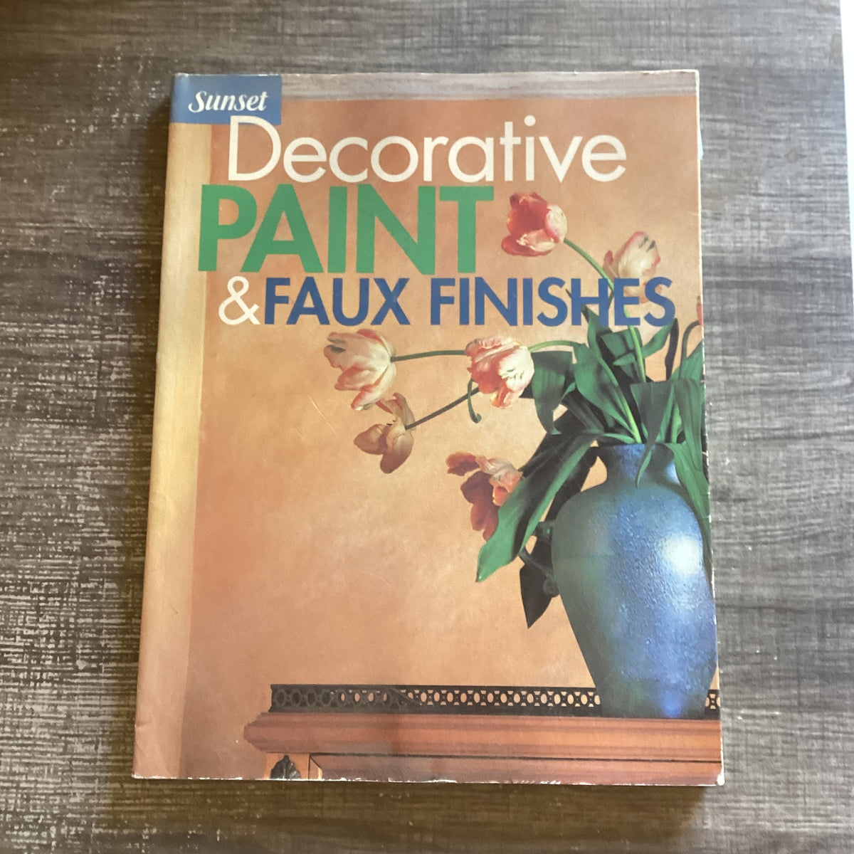 Decorative Paint & Faux Finishes
By Diane O’ Connell