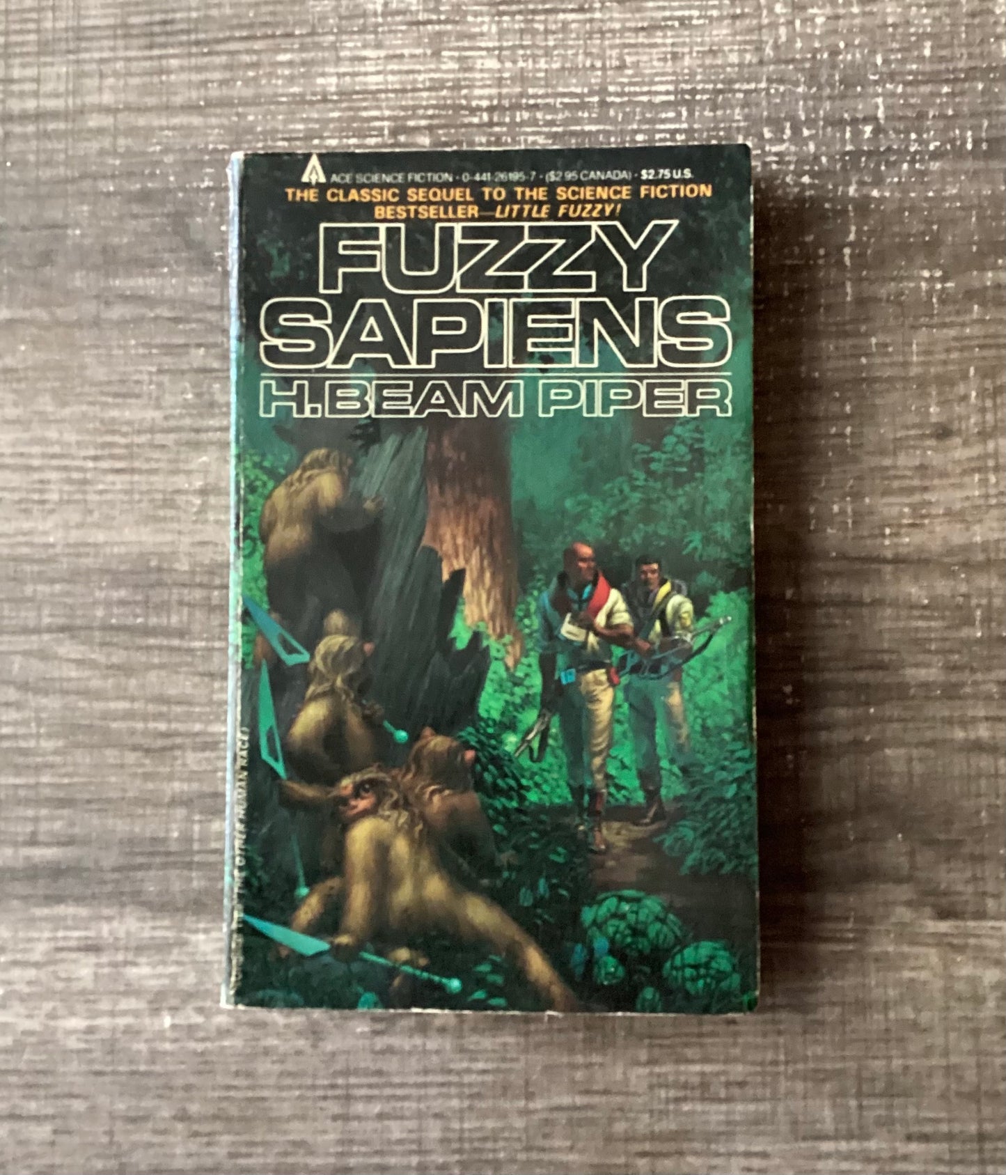 Fuzzy sapiens
By H Beam Piper