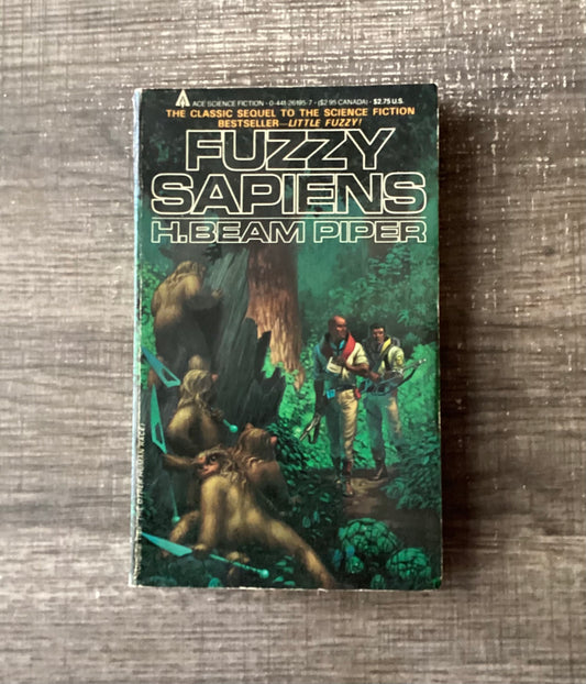 Fuzzy sapiens
By H Beam Piper