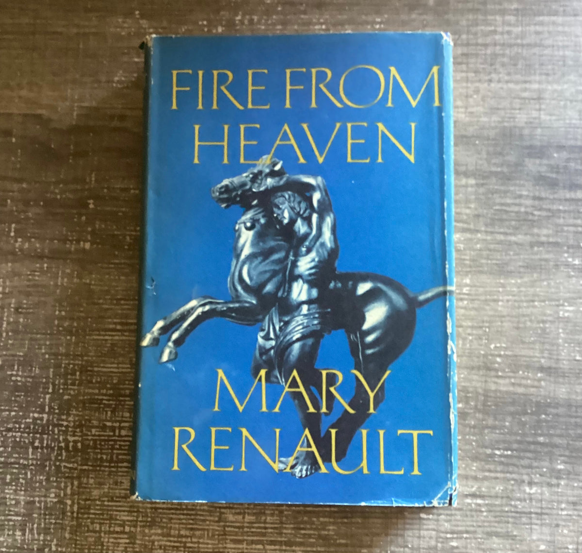 Fire From Heaven
By Mary Renault